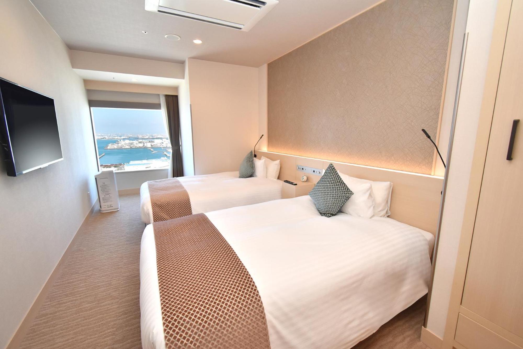 Odysis Osaka Airport Hotel 4*
